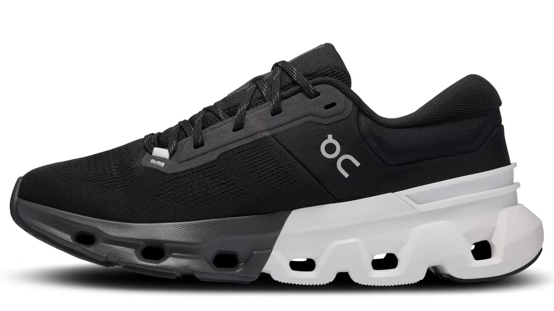 On Cloudflyer 5 ‘Black White’