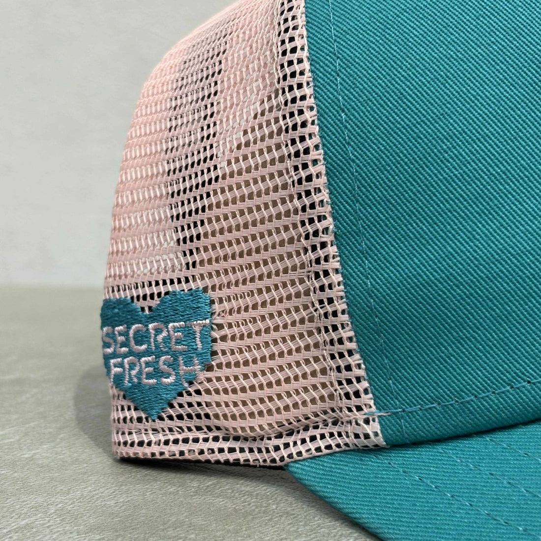 New Era 9Forty x SF "Mahal Kita" Trucker Hat Teal