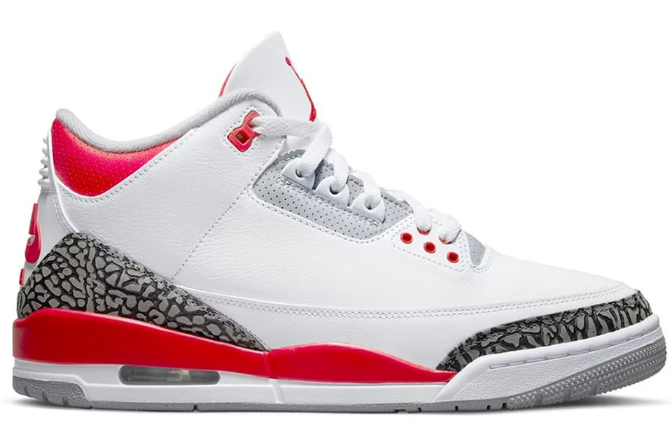 Jordan Retro Fire Red (2022)
