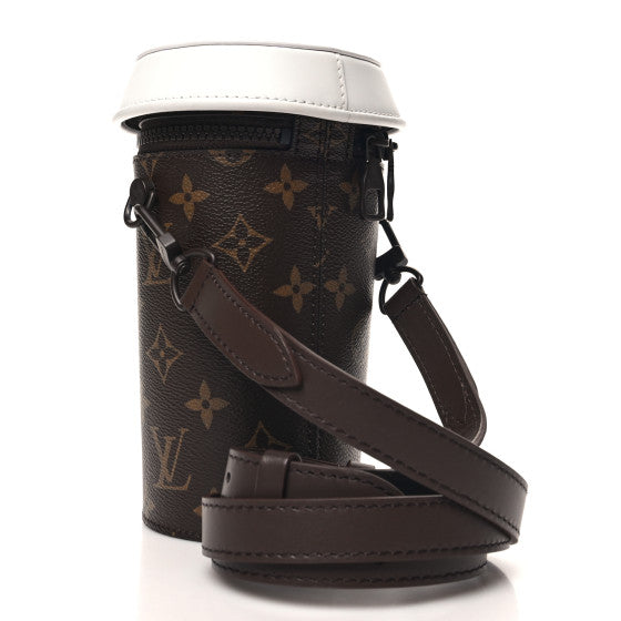 LOUIS VUITTON 
Monogram Calfskin Everyday LV Coffee Cup Pouch (Pre-owned)