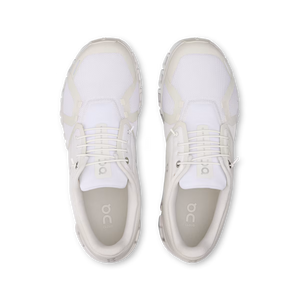 On Running Cloud 6 White (Women’s)