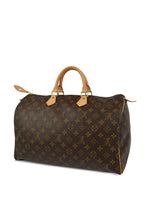 Load image into Gallery viewer, Louis Vuitton 2007 Monogram Speedy 40 Handbag (Pre-owned)
