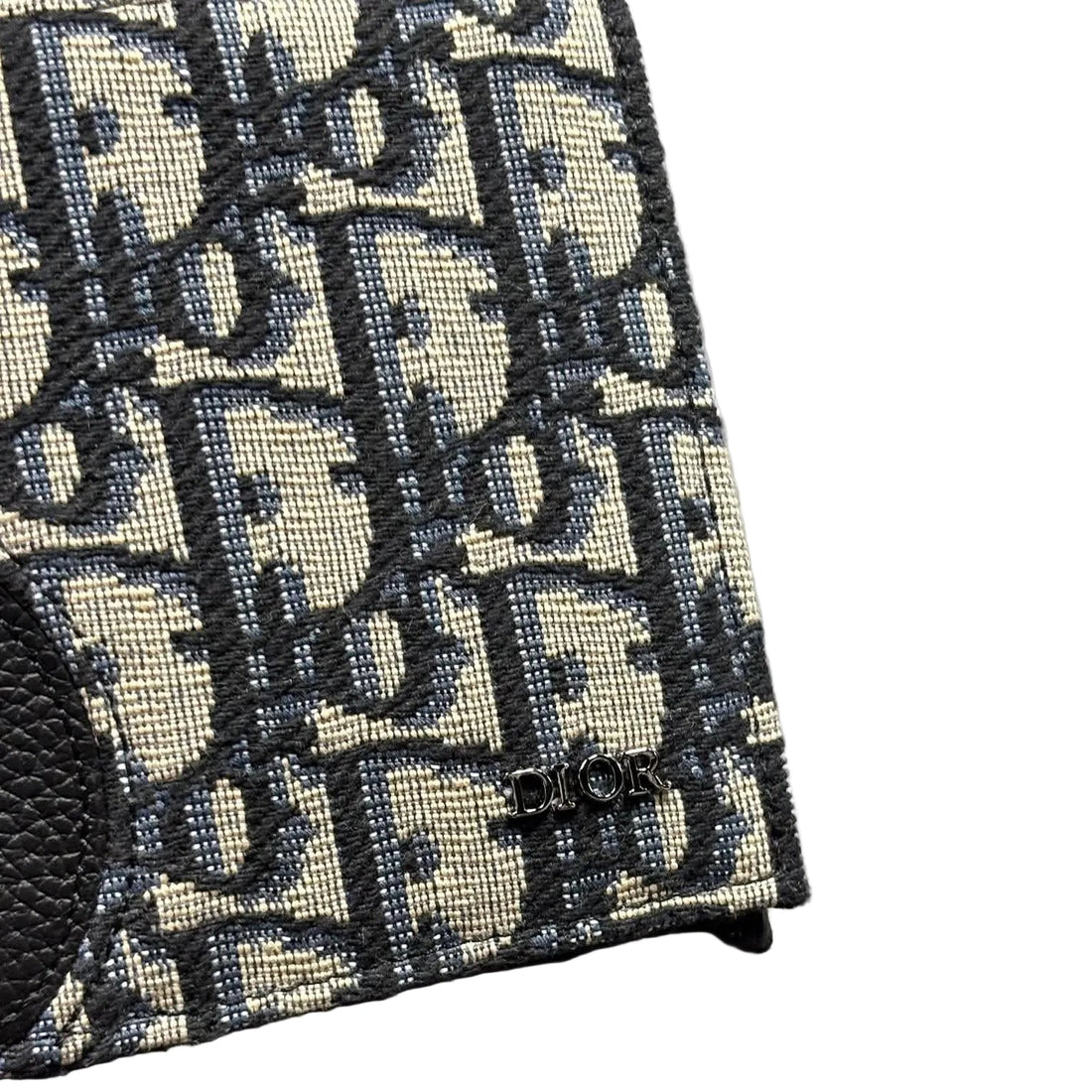 Dior Saddle Bifold Wallet Black Grained Calfskin Marquetry Dior Oblique Jacquard (Brandnew) JX3MRYKr