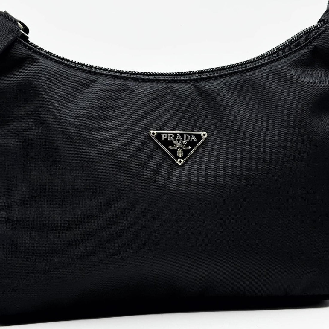 Prada Re-Nylon Re-Edition 2000 mini-bag (Like new) RBKGJ4D