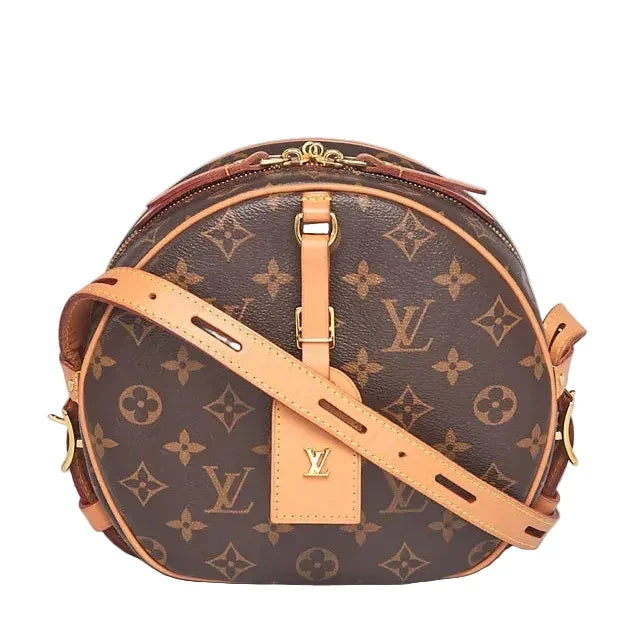 Louis Vuitton Boîte Chapeau Souple MM bag in Monogram Canvas & Gold Hardware