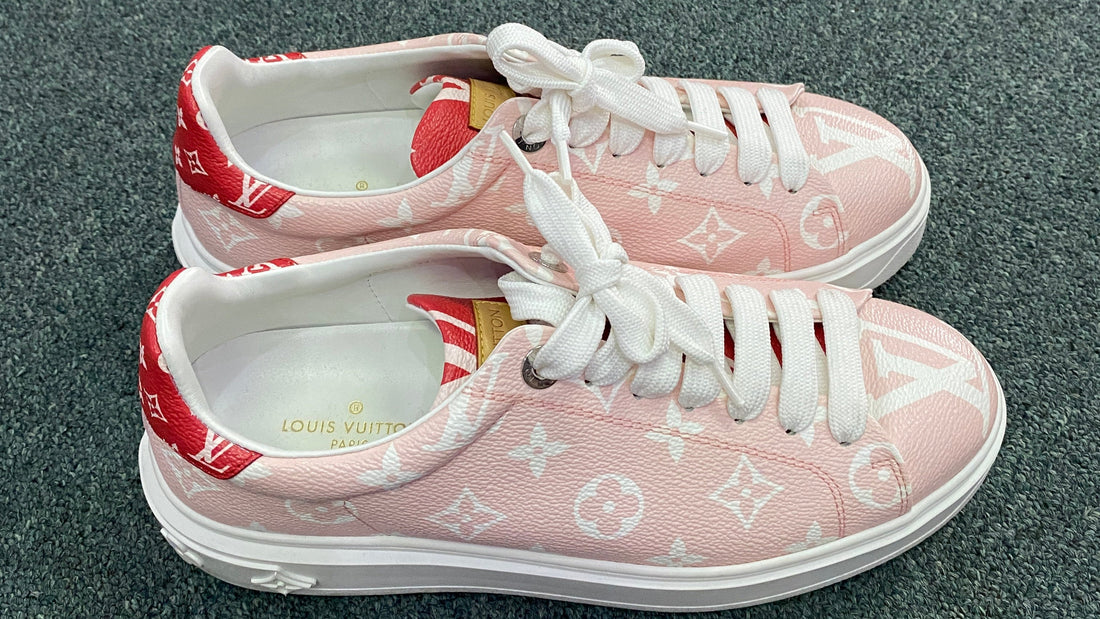 Louis Vuitton Trainer Time Out Monogram Pink (Women's)