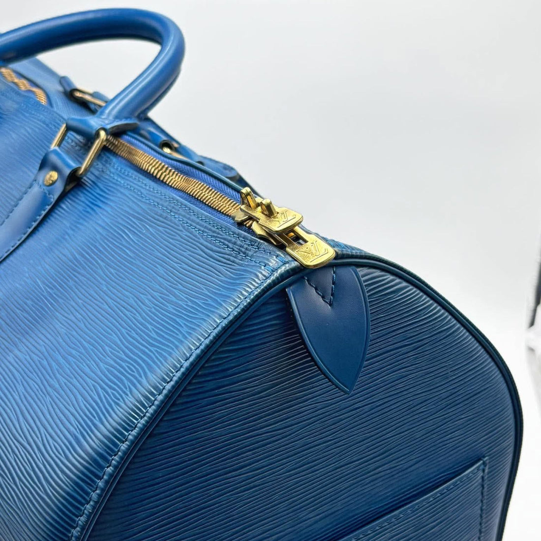 Louis Vuitton Toledo Blue Epi Leather Keepall 50 Bag (Pre-owned) XH8VR47