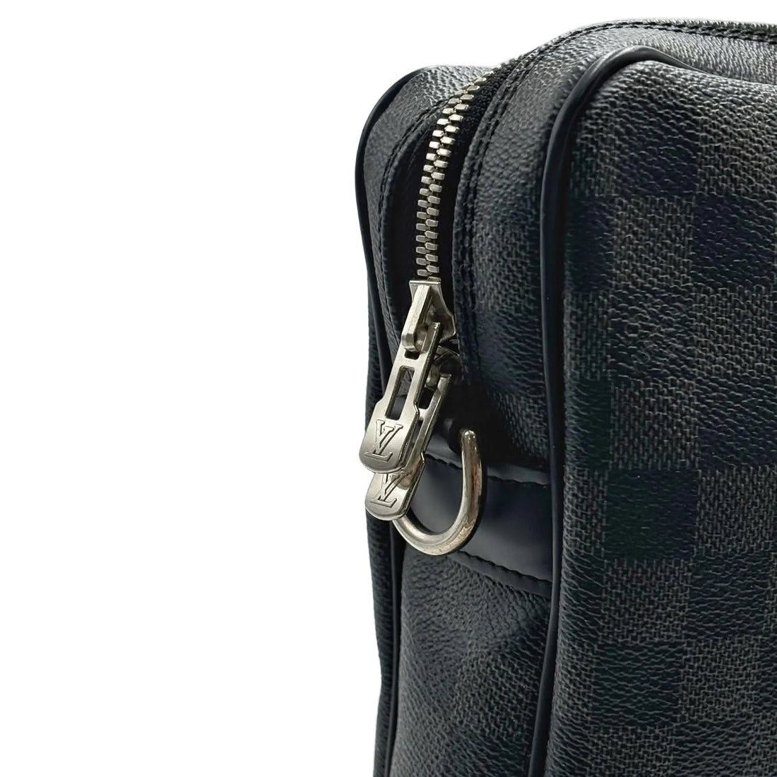 Louis Vuitton Damier Graphite Canvas Porte-Documents Voyage PM Bag (Pre-owned) WGB9VCT