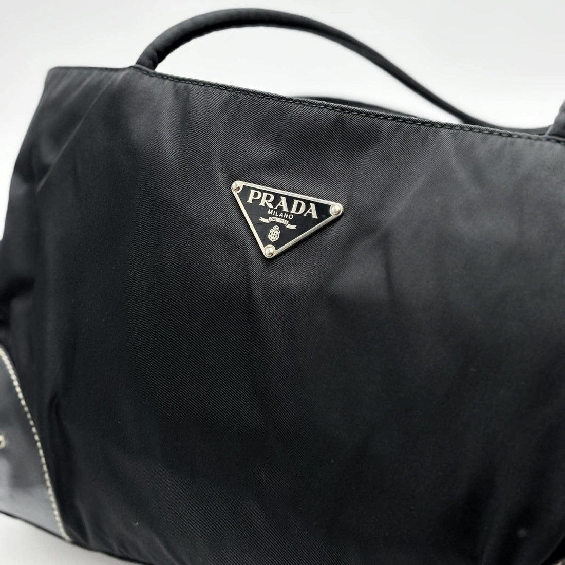 Prada Tessuto Nylon Black Tote Bag (Pre-owned) JK4Y9XX