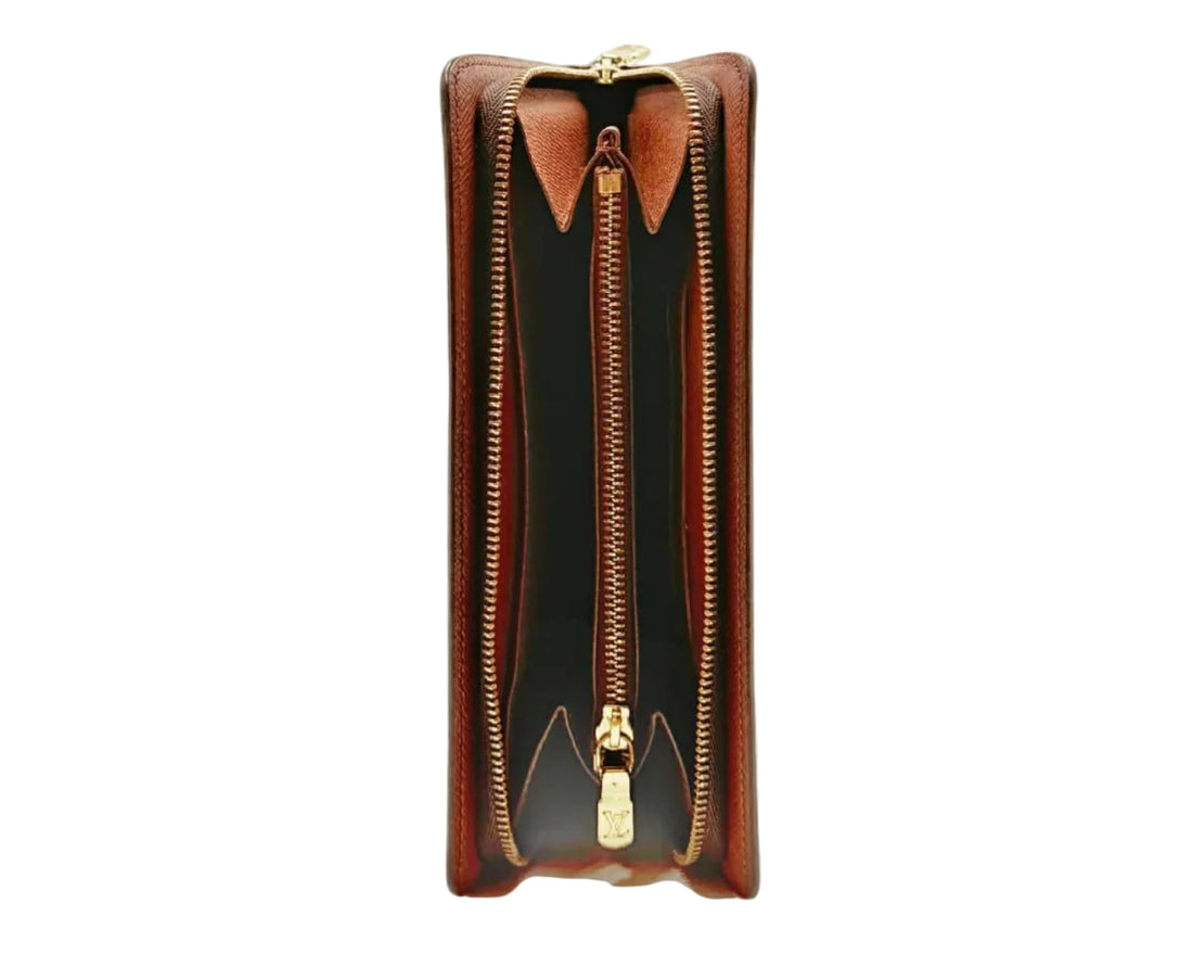 Louis Vuitton Monogram Zippy Wallet (Like new)8G62Y4X