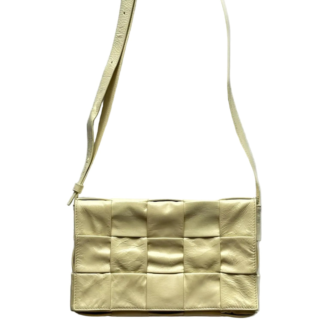 Bottega Veneta Khaki Leather Cassette  Bag (Like new) 4WJG628