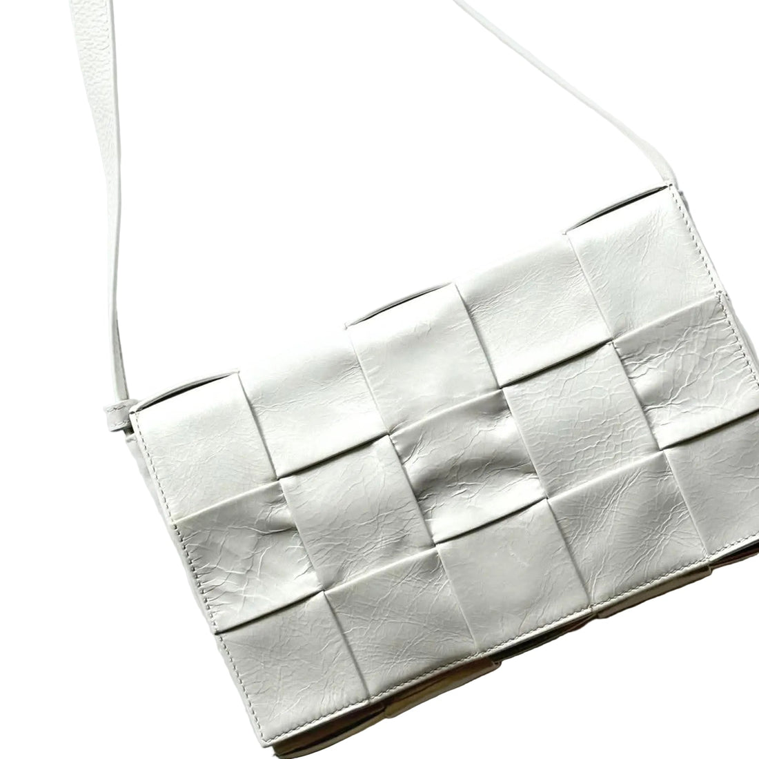 Bottega Veneta Cassette leather shoulder bag White (Pre-owned) 9THX8B3