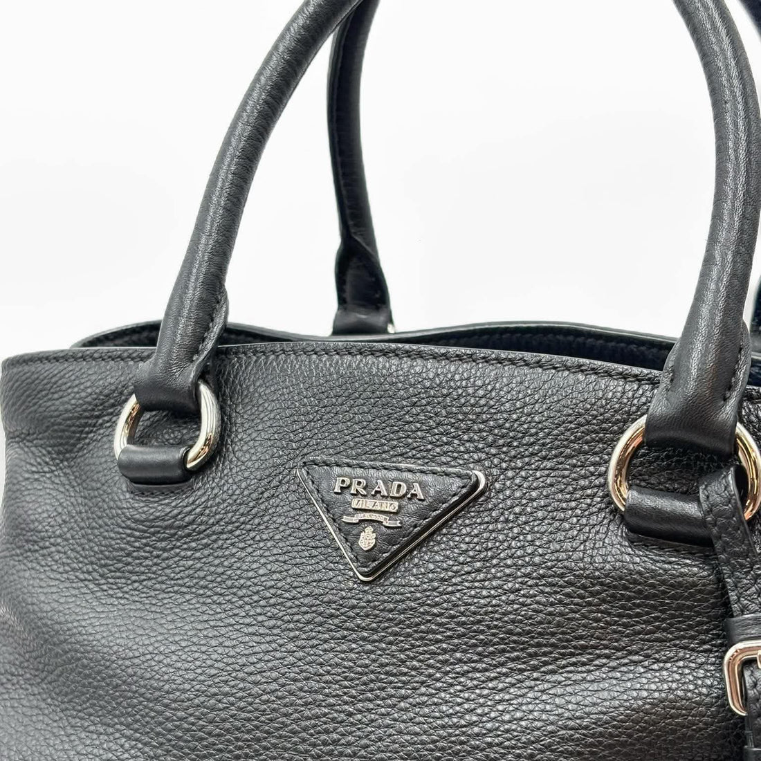 Prada 2000-2010 Grained Leather Black Satchel (Like new) 7DB2XCQ