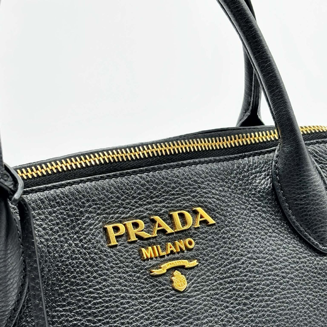 Prada Vitello Daino Small Tote Bag Black (Like new)