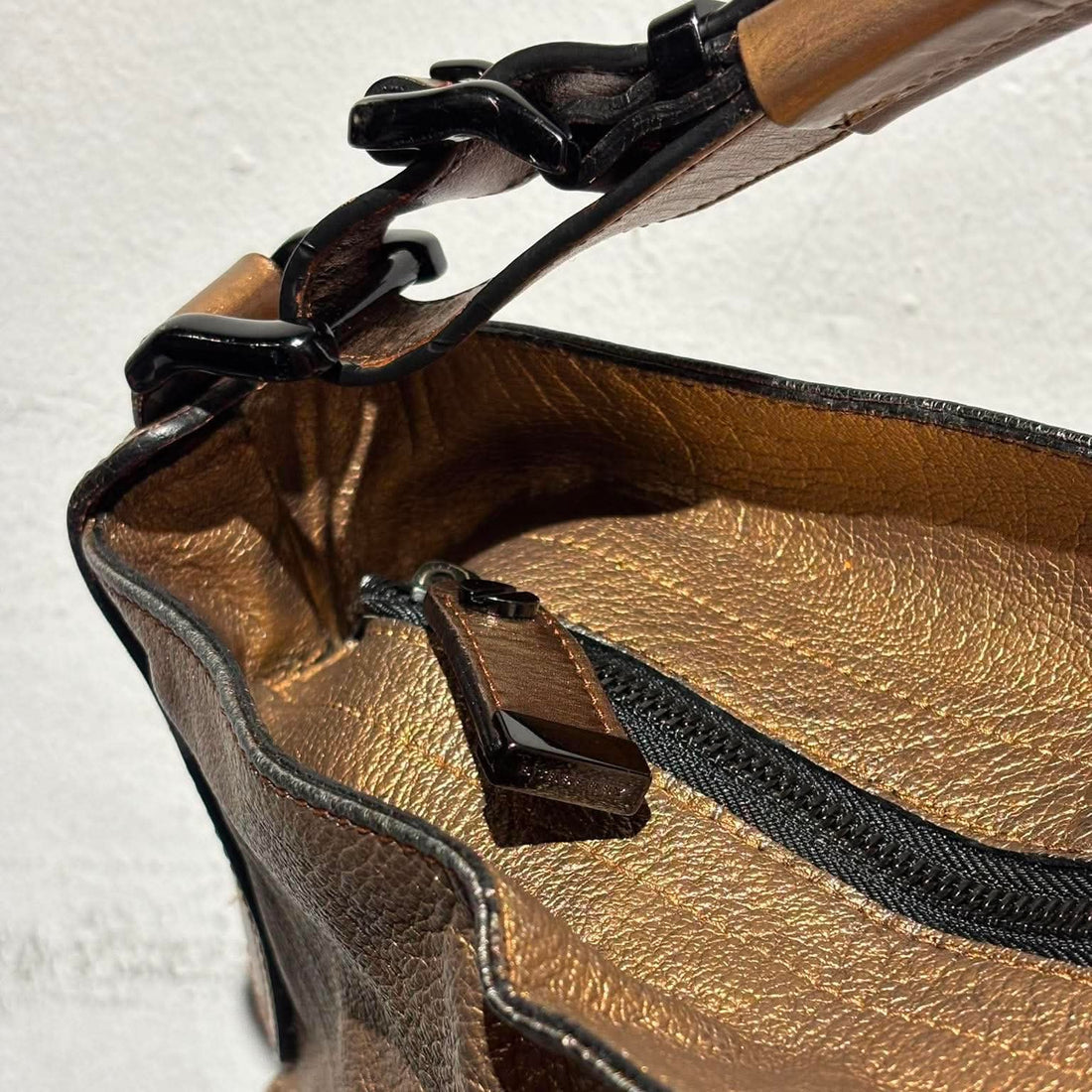 Burberry Metallic Copper Leather Hobo Bag (Pre-owned)