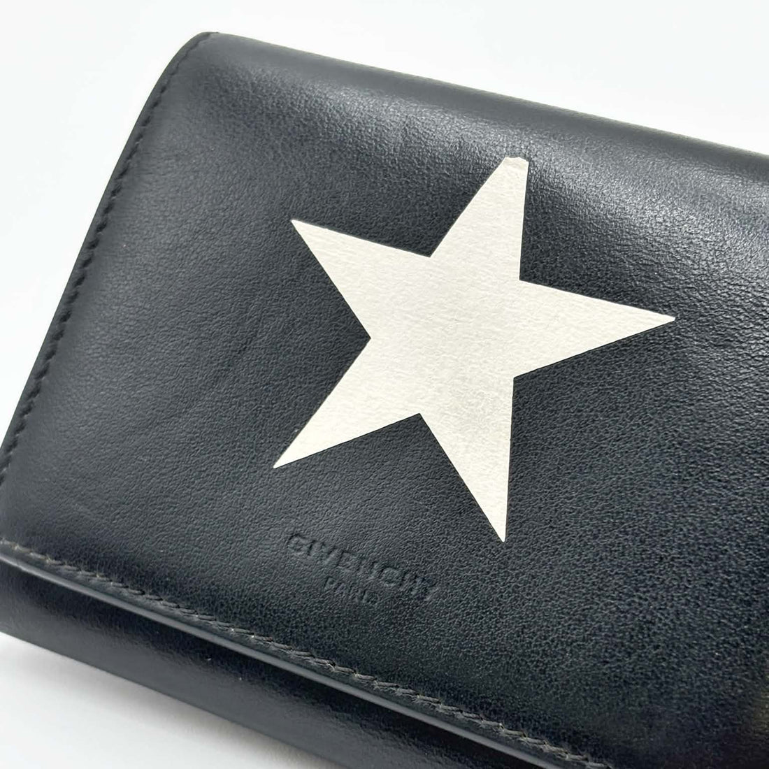 Givenchy Pandora Mini Wallet (Pre-owned)