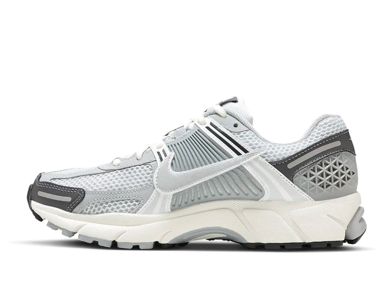 Nike Zoom Vomero 5 Pure Platinum Metallic Silver