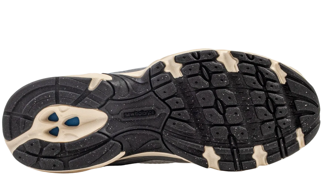 New Balance 530 Silver Metallic Black Cement