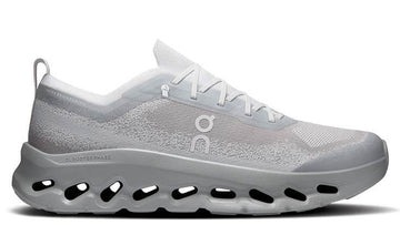 On Running Cloudtilt Moon Glacier Alloy