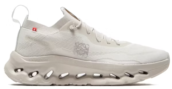 On Running Cloudtilt Loewe Sand (Women's)
