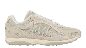 New Balance 204L Sea Salt Linen