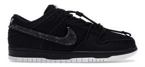 Nike SB Dunk Low Gnarhunters