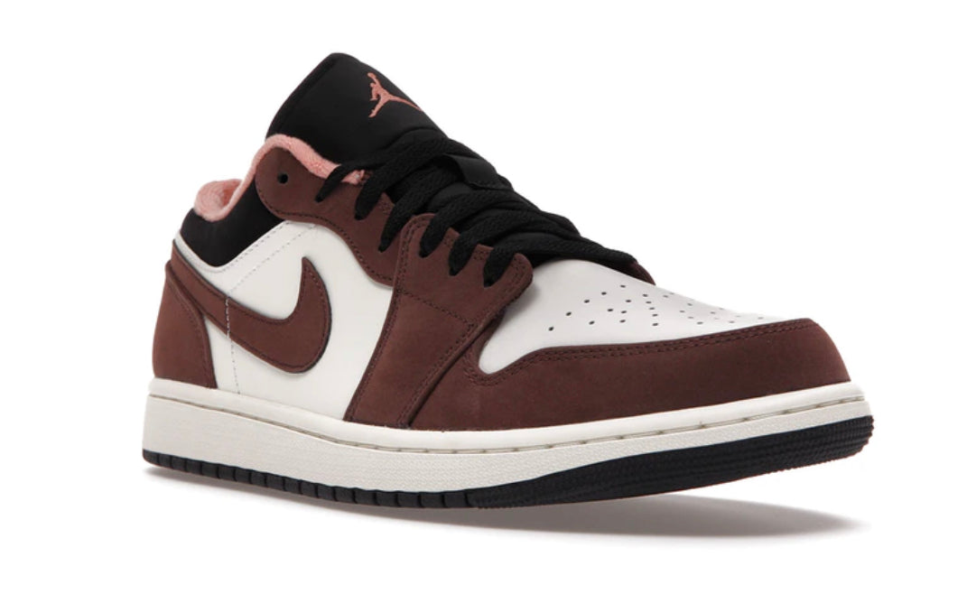 Jordan 1 Low Mocha